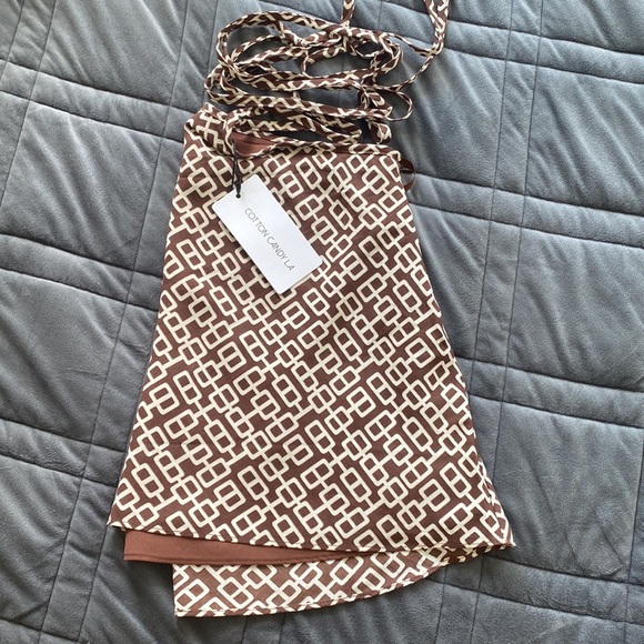 Grey Bandit brown patterned mini skirt. - Picture 2 of 2